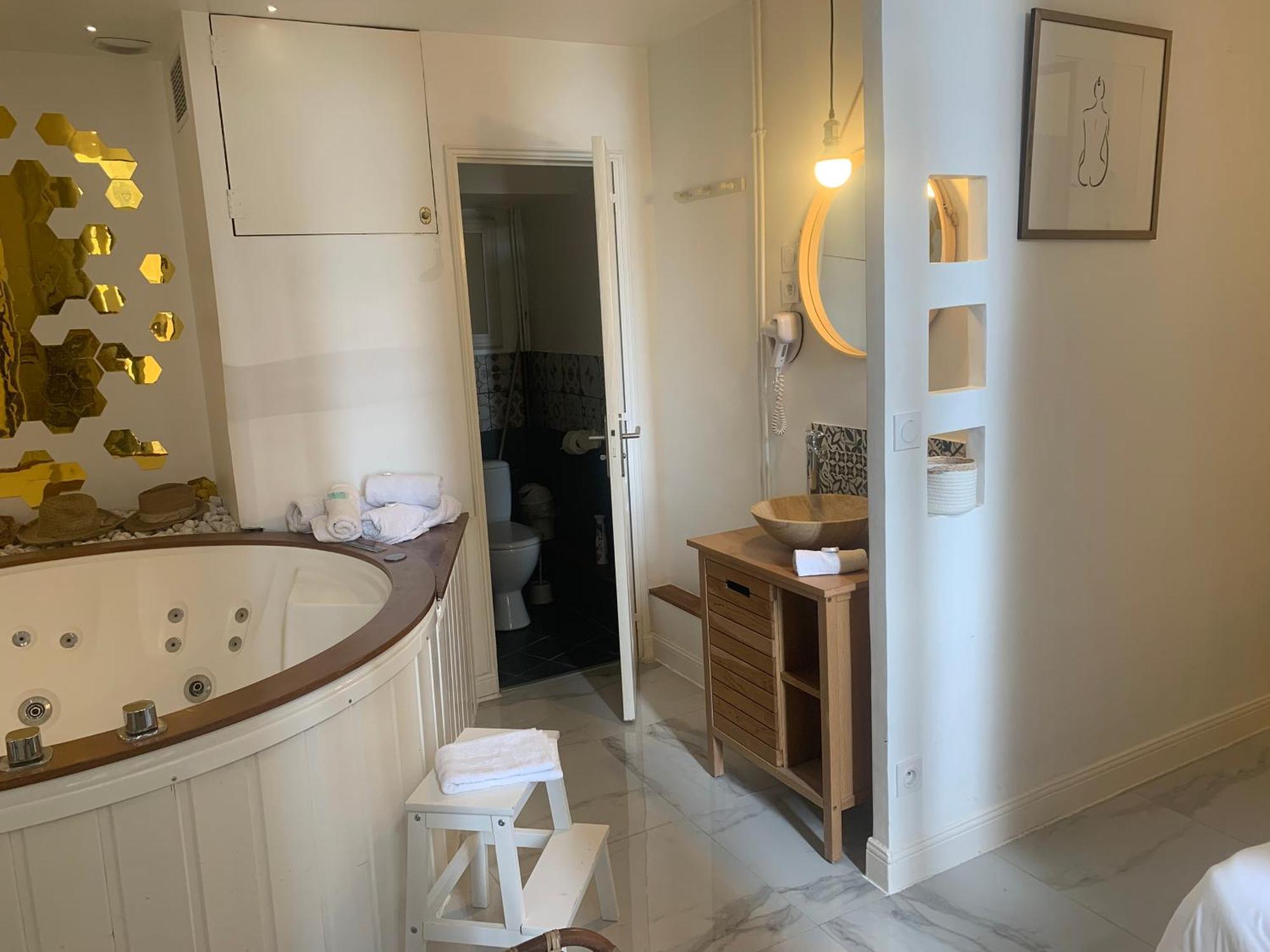 New Suite & Spa - Cannes Centre - Croisette (Adults Only) エクステリア 写真